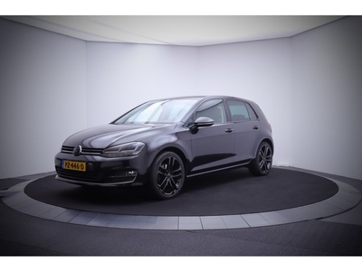 Volkswagen Golf 1.4TSI LOUNGE LED/NAVI/ADAPTIVE