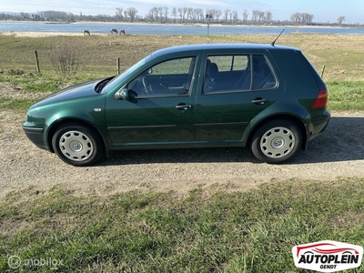 Volkswagen Golf 1.6-16V Comfortline NIEUWE RIEM +