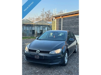 Volkswagen Golf 1.6 TDI Highline *Nieuwe Riem &