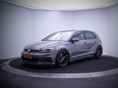 VOLKSWAGEN GOLF 2.0 TSI GTI TCR DIGIDASH/DCC/FULL LED/ACC/APP CONNECT/CAMERA/BLINDSPOT/STOELVERW./LMV 19''