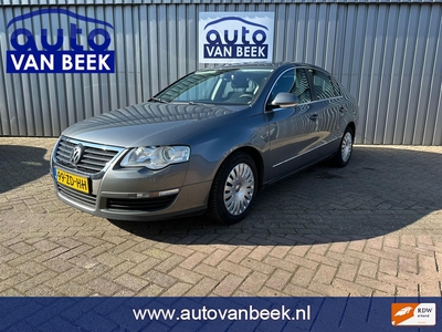 VOLKSWAGEN PASSAT 2.0 FSI Comfortline