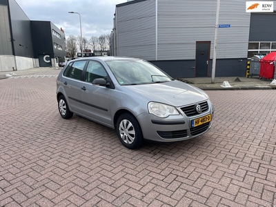 Volkswagen Polo 1.2-12V Turijn AIRCO APK 5 DR