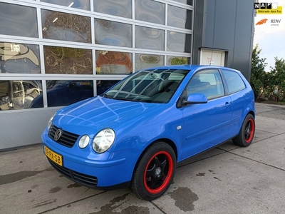 Volkswagen Polo 1.4-16V Athene automaat