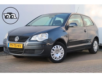 Volkswagen Polo 1.4-16V Optive AIRCO (bj 2007)