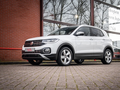 VOLKSWAGEN T-CROSS 1.5 TCR | Automaat | Navigatie | Parkeer Camera hulp | Lane assist | Car-Play |