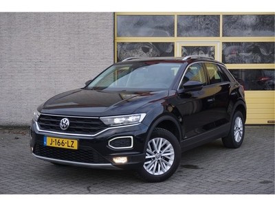 Volkswagen T-Roc 1.5 TSI 150PK! Automaat Style Business