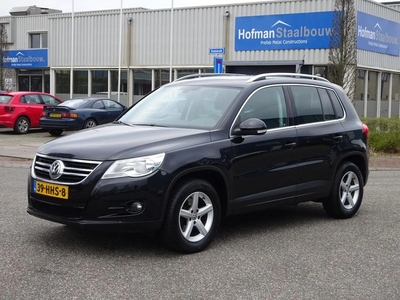 Volkswagen Tiguan 1.4 TSI Track&Field 4Motion Navi Leer