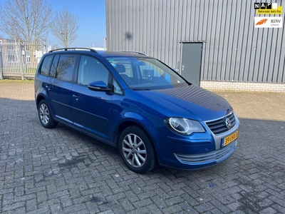 Volkswagen Touran 1.4 TSI Comfortline 7P