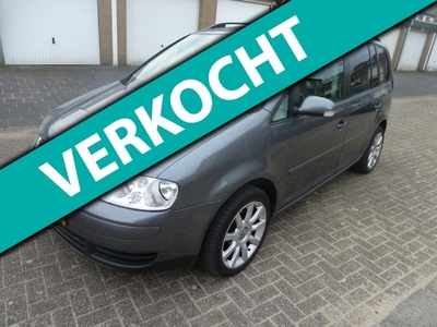 Volkswagen Touran 1.6-16V FSI Trendline