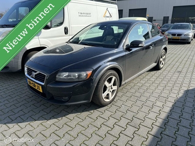 Volvo C30 2.0D motor slaat niet aan