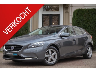 Volvo V40 1.6 T3 Summum Stoelverwarming PDC 2e eign