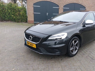 Volvo V40 2.0 D3 Business Sport ECC/NAVI BJ 2018