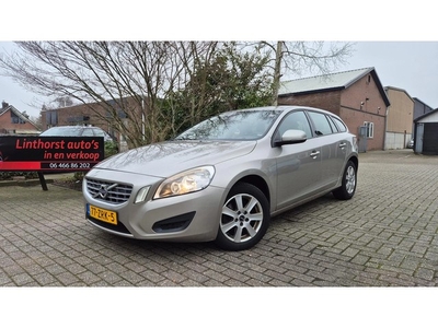 Volvo V60 1.6 D2 Kinetic AUTOMAAT-CLIMA-NAVI-BJ 2013