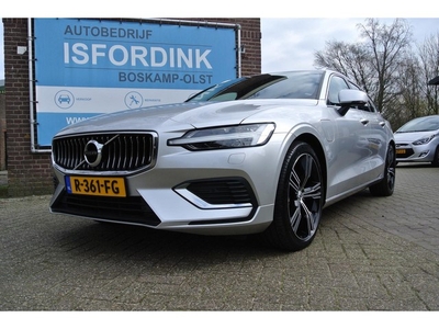 Volvo V60 2.0 T6 Recharge AWD 350PK