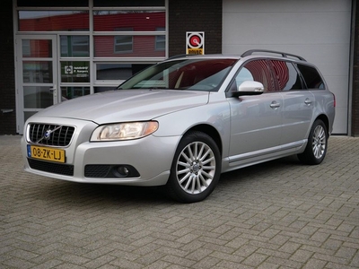 Volvo V70 2.0 Momentum Leder Trekhaak Dealer onderhouden