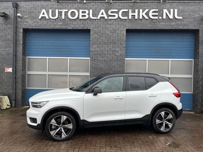 Volvo XC40 1.5 T5 Recharge R-Design, navi, pano, camera