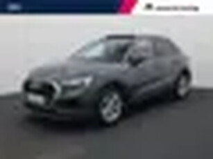 Audi Q3 35 TFSI/150PK Pro Line · Panoramadak · Parkeersensoren · Navigatie