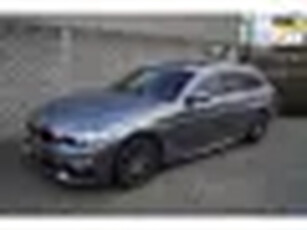 BMW 5-serie Touring 540i X-Drive High Executive M Sport Autom Leder Panodak Luchtvering Navi Camera