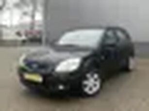 Kia Rio 1.4 L 153.921KM Vol Jaar Apk