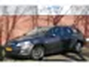 Opel Astra Sports Tourer 1.4 Turbo Business + navi. airco. zeer mooi