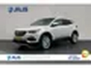 Opel Grandland - X 1.2 Turbo Business Executive Parkeersensoren Panoramadak Cruise control A