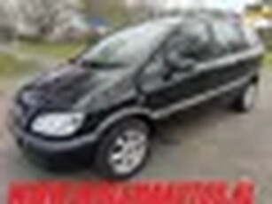 Opel Zafira 1.6-16V Comfort