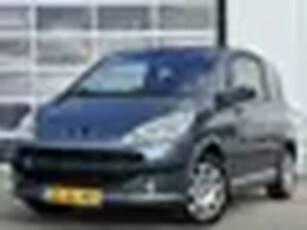 Peugeot 1007 1.6-16V Gentry 110pk Automaat Hoge instap Climate control Elek. ramen Panoram