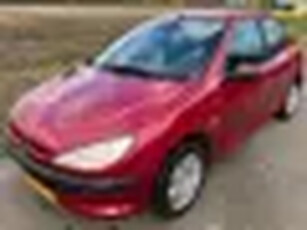 Peugeot 206 1.4 XT Elektr ramen/5deur/Centraal/Meerdere sleutels