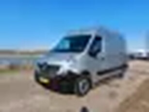 Renault Master T35 2.3 dCi L2H2. EURO 6, 3-ZITS, IMPERIAAL, CRUISE, AIRCO, TREKHAAK!