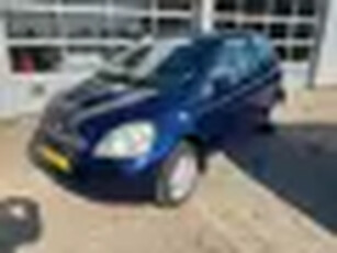 Toyota Yaris 1.0-16V VVT-i Sol