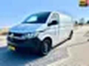 Volkswagen Transporter T6.1 2.0 TDI L2H1 Trekhaak, PDC, Airco, Bank, Sidebars