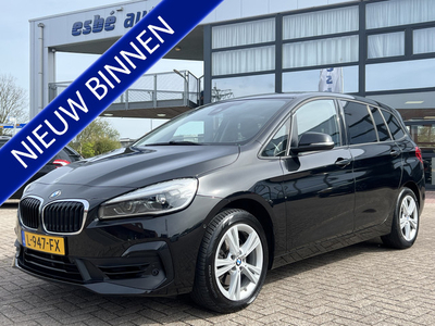 BMW 2 Serie Gran Tourer 218i Automaat Executive Navigatie Trekhaak Camera Led Koplampen 17 Inch Velgen Stoelverwarming Parkeersensoren V+A Hoge Zit