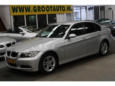 BMW 3 Serie 318i Airco, Trekhaak, Cruise control