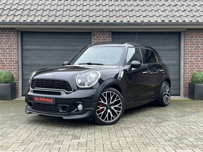 Mini Countryman JOHN COOPER WORKS F1 PANO LEDER 19 INCH 218 PK