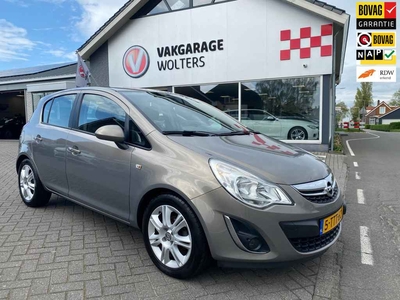 Opel Corsa 1.4-16V Cosmo