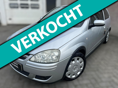 Opel Corsa 1.4-16V Cosmo TREKHAAK AFNEEMBAAR / WEINIG KM'S NL AUTO / CRUISE CONTROL / ELEKTR RAMEN / CENTR VERGRENDELING