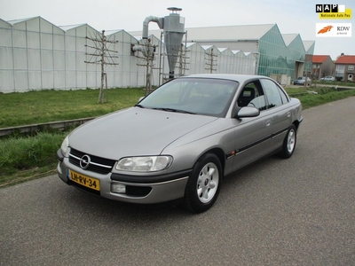 Opel Omega 2.5i V6 CD Comfort