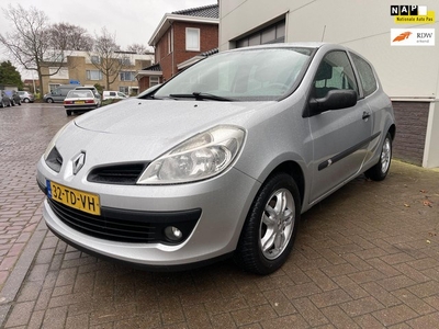 Renault Clio 1.2-16V Expression/Airco/2e