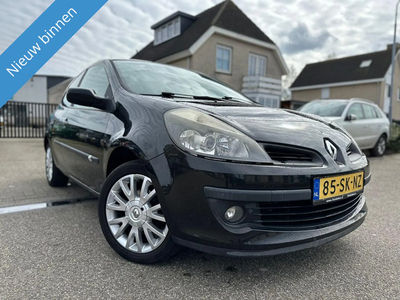 Renault Clio 1.4-16V Dynamique Luxe