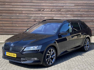 Skoda Superb Combi 1.8 TSI 180pk Sportline | Navi | Bi-Xenon | Adapt. Onderstel | 1800kg trekgewicht