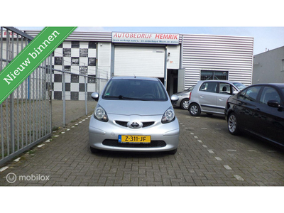 Toyota Aygo 1.0-12V Sport