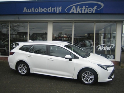 Toyota Corolla 1.8 HYBRID ACTIVE