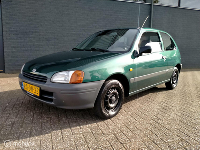 Toyota Starlet 1.3-16V Zeer nette auto