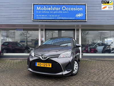 Toyota Yaris 1.0 VVT-i Style / nap / navi / dealer onderhouden / nieuw apk