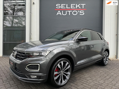 Volkswagen T-Roc 2.0 TSI 4-Motion 3x R-Line DSG Virtual/Panoramadak/LED/Trekhaak/Airco/Navigatie/Apple/Stoelverwarming/Apk 04-2025