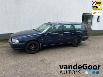 VOLVO V70 2.4 Polar, '00, NETTE, LUXE AUTO MET EEN NIEUWE APK KEURING !