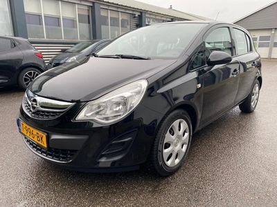 Opel Corsa 1.2 16v Selection 2011 verkocht