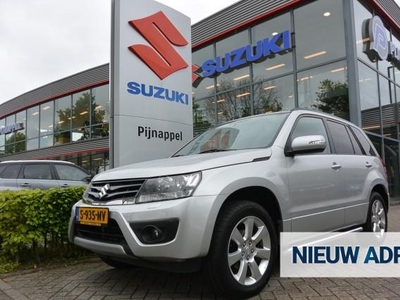 Suzuki Grand Vitara 2.4 Exclusive 5-deurs Automaat Trekhaak / Side-bars rvs