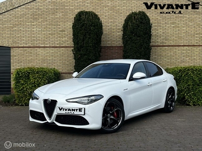 Alfa Romeo Giulia 2.0 T AWD Veloce Leder Bi-Xenon Cruise