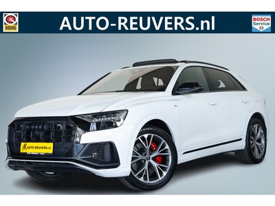 Audi Q8 60 TFSI e quattro Competition / Panorama / Leder /